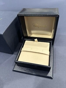 Caja de Pendientes Chopard Genuina Completa con Manual de Instrucciones - Imagen 1 de 5