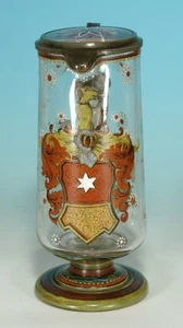 Historicismo - Jarra de cerveza alta, hacia 1880. Cristal con pintura esmaltada. - Imagen 1 de 3