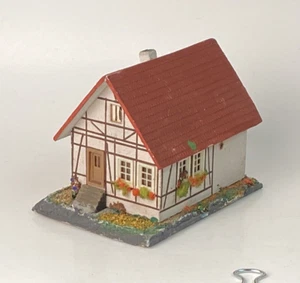 Vintage Vau-Pe Western Germany HO 00 Composition Stucco Putz Half Timbered House - Picture 1 of 4