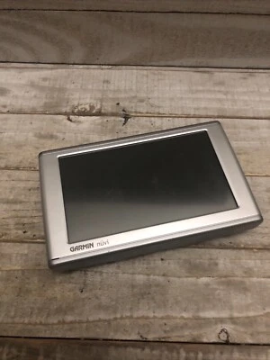 Genuine Garmin Nuvi 650 NA GPS Navigation - Silver - Image 1 of 4