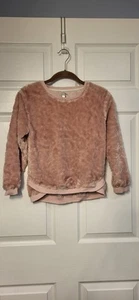 Xhileration Girls Pink Faux Fur Tulip Hem Fuzzy Sweatshirt Medium - Picture 1 of 5