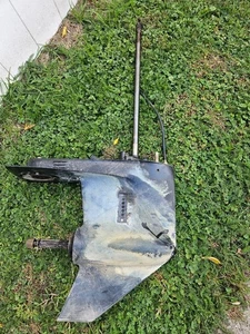 Mercury Mariner 40 HP Lower Unit 20" 9539A5 Fits 30-35-45-50 HP 1980-1996 - Bild 1 von 2