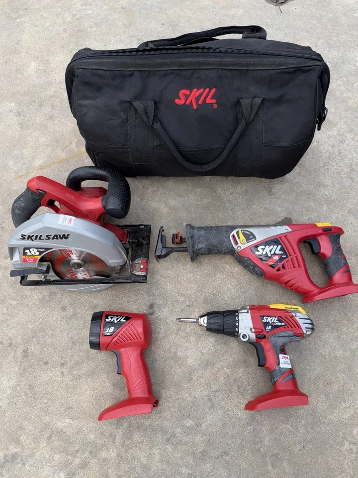 Juego de herramientas Skil 18 voltios todo en uno (sierra eléctrica, taladro, luz, recortadora) Foto 1 de 3