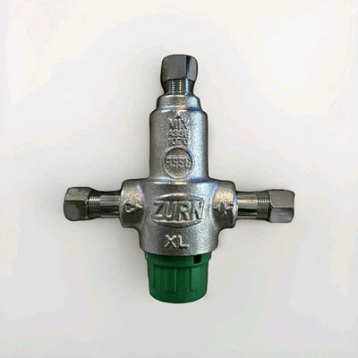 Клапан термостатический смесительный Zurn P6900-TMV-1-XL AquaSense бессвинцовый - 3/8 дюйма, 3 порта - Изображение 1 из 4
