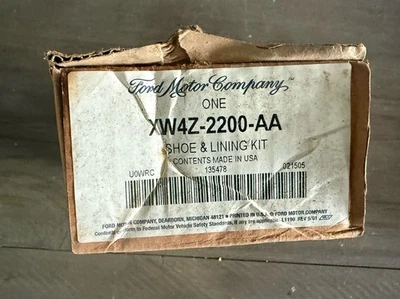 正品福特前后刹车片套装适用于 02-05 福特 Thunderbird 2000 - 2006 LS — 第 1/2 张图片