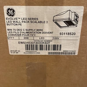 GE EVOLVE LED SERIES Wall Pack EWS31E3D1403DKBZF 89 Watt Scalable 120 Volt - Picture 1 of 11