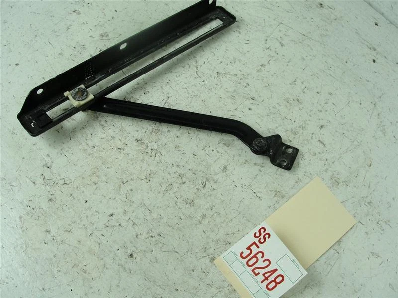 Freelander 2002-2005 puerta trasera maletero puerta trasera bisagra soporte abridor soporte Foto 1 de 4