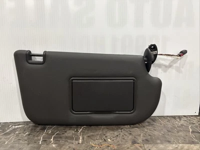 Passenger Right And Driver Left Sun Visor Model St Fits 14-18 FOCUS 1542538 - Image 1 of 4