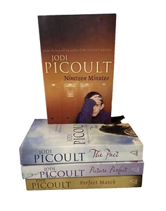 Jodi Picoult Standalone Novels x 4 Large Paperback Books Chick Lit Romance Drama - Picture 1 of 13
