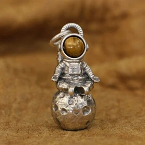925 Sterling Silver Astronaut Pendant Details Patron saint of the Earth TA333A - Picture 1 of 14