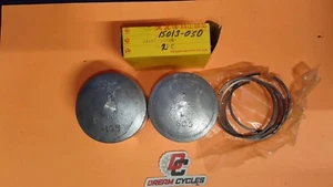 NOS SUZUKI T500 PISTON & RING SET OEM LH/RH FAST SHIPPING - Picture 1 of 2