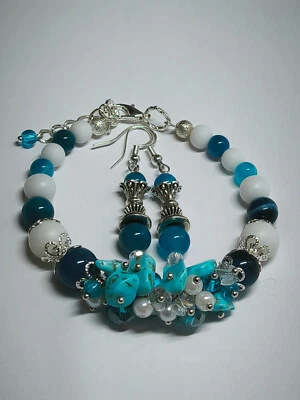 Moderne.  Damen Schmuck. Armband  und Ohrringe aus Achat , Türkis Steinen. - Bild 1 von 4