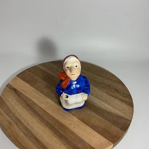 "Estatuilla de cerámica de campana de bruja de cocina de 3,5""" - Imagen 1 de 6