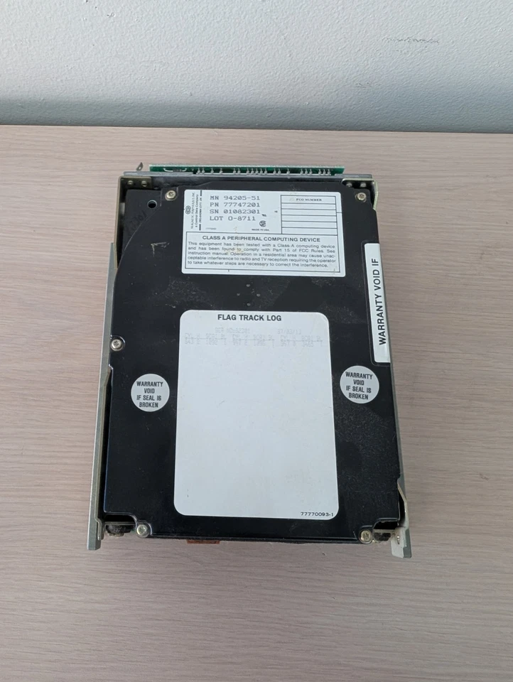 Vintage Imprimis 94205-51 77747201 40MB 5.25" Hard Disk Drive - Image 1 of 4