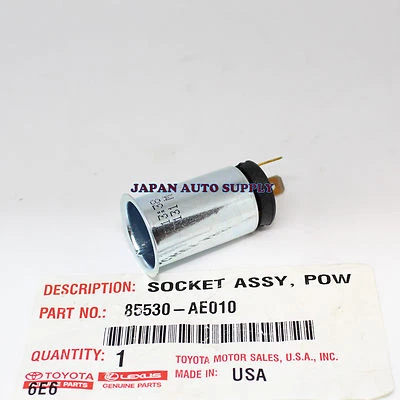 OEM GENUINE TOYOTA Sienna Tacoma Tundra Venza POWER OUTLET SOCKET 85530-AE010 - Image 1 of 4