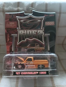 2006 Maisto Ridez '87 Orange Chevrolet 1500 - Picture 1 of 7