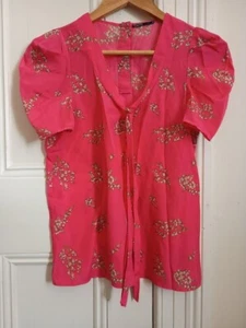 Womens Tokito City Pink Floral Top Size 8 - Picture 1 of 3
