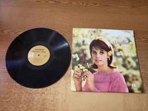 AUTOGRAPHED 1960s VG++ Claudine Longet – Claudine LP33 - Imagen 1 de 3