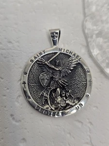 Ciondolo amuleto cattolico San Michele Arcangelo argento sterling 925 proteggici - Foto 1 di 3