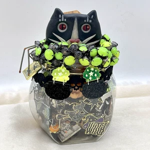 Halloween Goth Mystery Jewelry Jar Witchy Cauldron Black Cat All Wearable 1.5 Lb - Picture 1 of 8