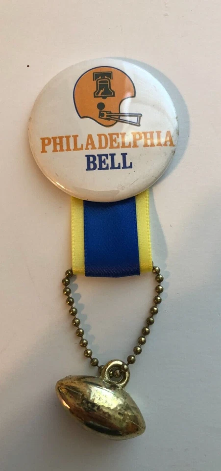 Philadelphia Bell WFL 1972 CAMPEONES ORO FÚTBOL + BOTÓN LLAVERO VINTAGE NUEVO/COMO NUEVO Foto 1 de 1