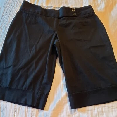 Bermudas negras de vestir para mujer Maurices talla 5/6 bolsillos de imitación Foto 1 de 4