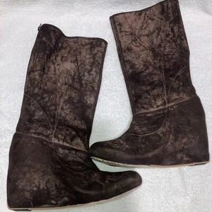 J Shoes Brown Distressed Suede Hidden Wedge Foxy Zip Up Calf High Boots Sz 7.5 - Picture 1 of 10