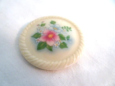 ¿Baquelita crema vintage? Pin redondo-centro de flores-1 1/2"-cierre seguro Foto 1 de 2