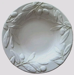 Juego 2 cuencos Williams Sonoma Toscana Oliva Pasta Sopa Borde 9 3/4" Italia Repujado - Imagen 1 de 3
