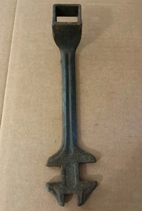 Antique Wrench For Horse Drawn Buggy 10" Cast Iron - Picture 1 of 7