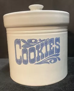 Pfaltzgraff Yorktowne Cookies Canister w/Lid No. 507 - Picture 1 of 16