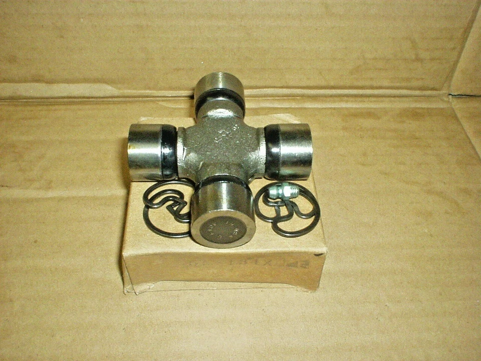 Ford Pickup Truck F100 F150 1974 1975 1976 1977 1978 kit de unión universal ¡Nuevo de Lote Antiguo! Foto 1 de 1