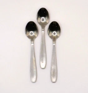 Small Egg Spoons Stainless Steele Japan HIC Set of Three Pre-owned - Picture 1 of 5