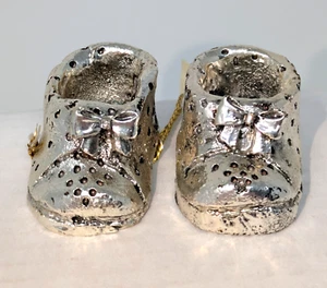 Two Miniature R. ARGENTO Silver Overlay BABY BOOTIES 1 ½” Long Italy - Picture 1 of 13