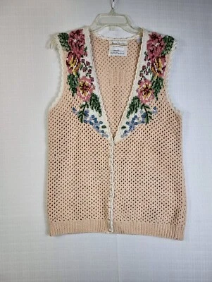 Marisa Christina Sweater Vest Large Peach Knit Floral Pearl Button-Up Grannycore - Image 1 of 4