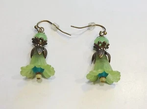 Vtg GREEN LUCITE FAERIE BELL FLOWER EARRINGS Antique Tone Fish Hook Drop Fairy - Picture 1 of 9