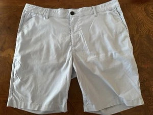 Faherty Mens Shorts Size 36 Grayish Light Blue Chino Straight Leg Flat Front EUC - Picture 1 of 6