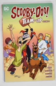Scooby-Doo Team-Up Volume 4 TPB DC Comics 1st Print (2017) - Picture 1 of 3