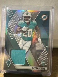 2023 Panini Phoenix - Rookie Memorabilia De'Von Achane #RME-DA /199 (MEM, RC) - Picture 1 of 3
