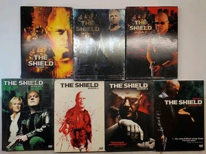 The Shield: Complete Series DVD Set Seasons 1-7, 30 Discs Total - Picture 1 of 16