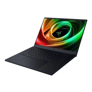 Razer Blade 14 RZ09-05306ES3-R3U1 RTX 5070 8GB GDDR7 32GB Gaming Laptop - Bild 1 von 1