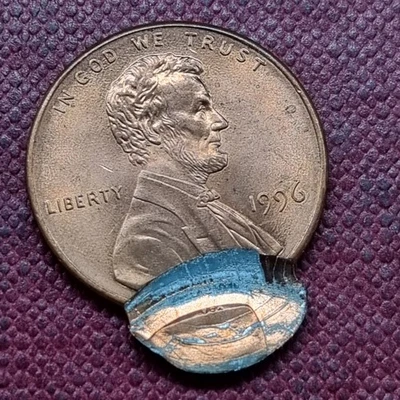 1996 Lincoln Memorial Cent 1c -- ERROR -- DOUBLE STRUCK #93264 - Image 1 of 2