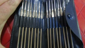 SET Of 16 Vintage BOYE Metal SIZE 14 to 00 Tiny CROCHET HOOKS In CASE - 1970's - Picture 1 of 4