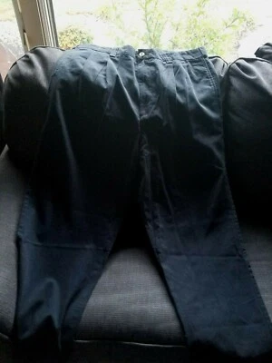 NUEVO CON ETIQUETAS - Pantalones Harbor Bay Azul Marino Plisado Caqui - 38W 36L Foto 1 de 3