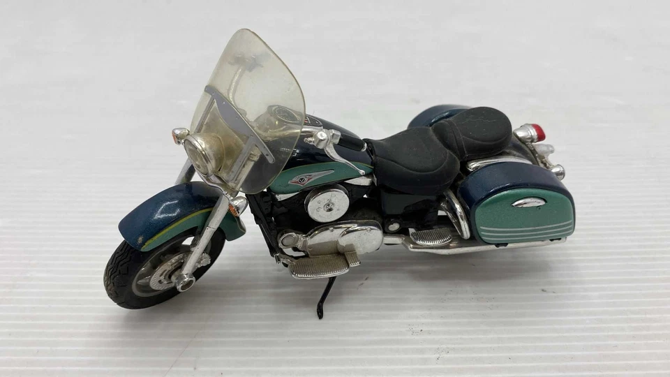 MAJ1500 Majorette Kawasaki VN 1500 1/18 - Immagine 1 di 1