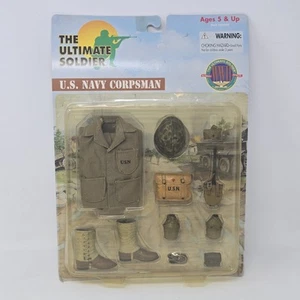 The Ultimate Soldier U.S. Navy Corpsman WWII Uniform Set 21st Century Toy 2000 - Bild 1 von 13