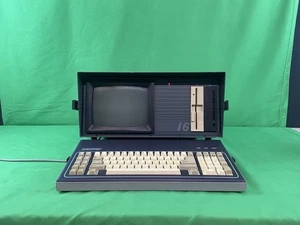 *Vintage* Kaypro 16 2E tragbarer Computer - Teile oder Reparatur - Bild 1 von 18