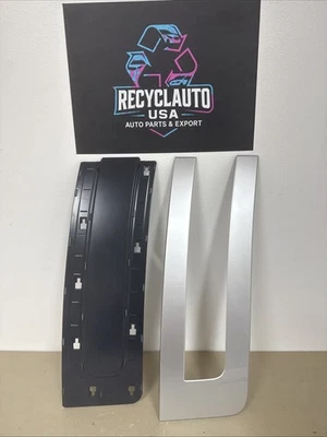 Range Rover L460 2022-26 conjunto de molduras de puerta delantera izquierda #126 Foto 1 de 4