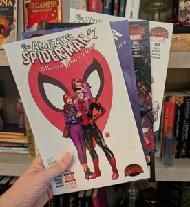 The Amazing Spiderman: Renew Your Vows 1 - 4 Marvel Comics Secret Wars Fast neuwertig/sehr guter Zustand - Bild 1 von 9