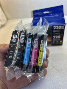 New Genuine Epson 220 XL & 220 Black/Color Ink Set Exp 06/23 - Picture 1 of 5